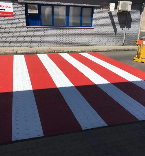 MARCADO PASO DE PEATONES EN LA PLANTA TOTAL DE VALDEMORO