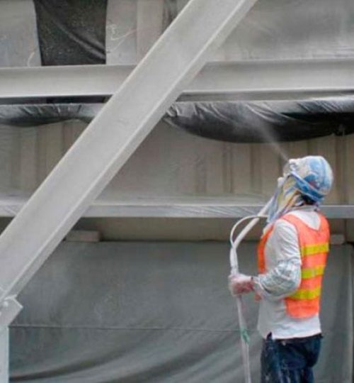 Aplicación de pintura intumescente